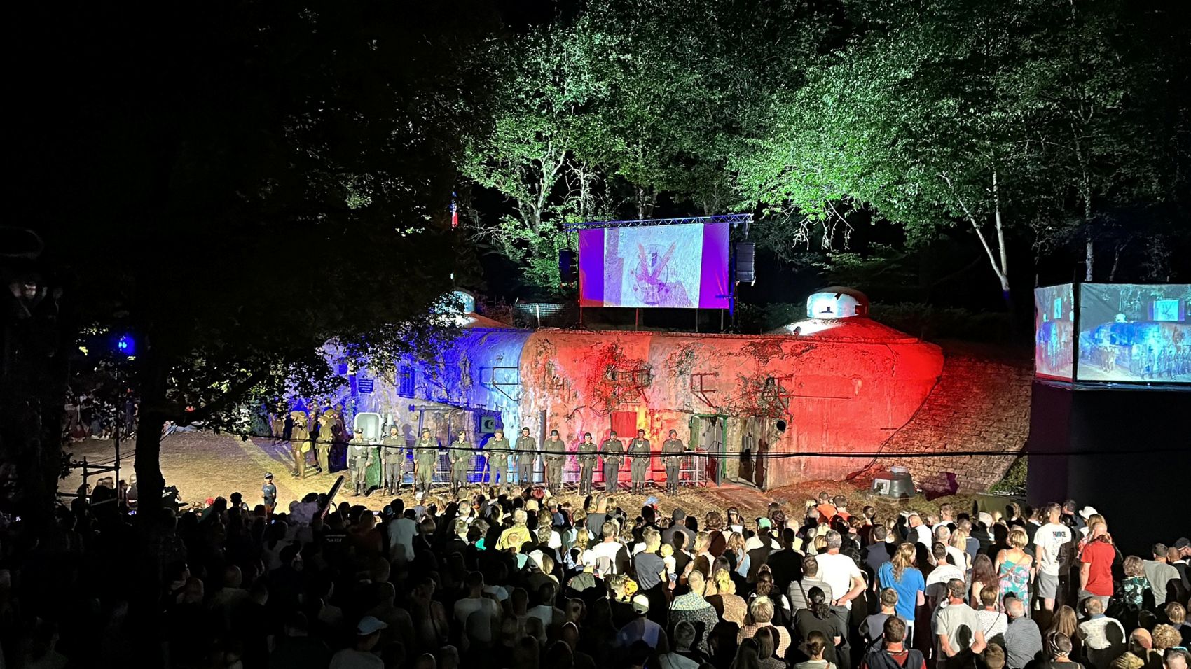 Spectacle son et lumière lors du week-end de commémoration